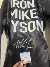 Mike Tyson Signed Boxing Robe PSA COA AUTO XL 🥊🥊