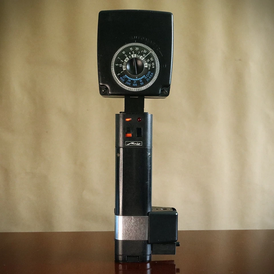Metz 45 CT-1, Flash Estroboscópico, Testado Funcionando Excelente *ASSISTA AO VÍDEO* - Imagem 3 de 4