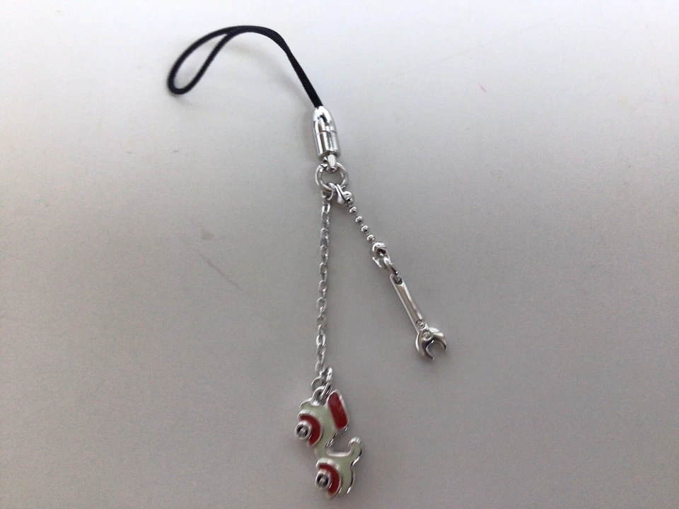 CORREA Y ENCANTO PARA TELÉFONO CELULAR SWAROVSKI con tema de automóvil con caja y etiqueta - NUEVO Foto 4 de 4