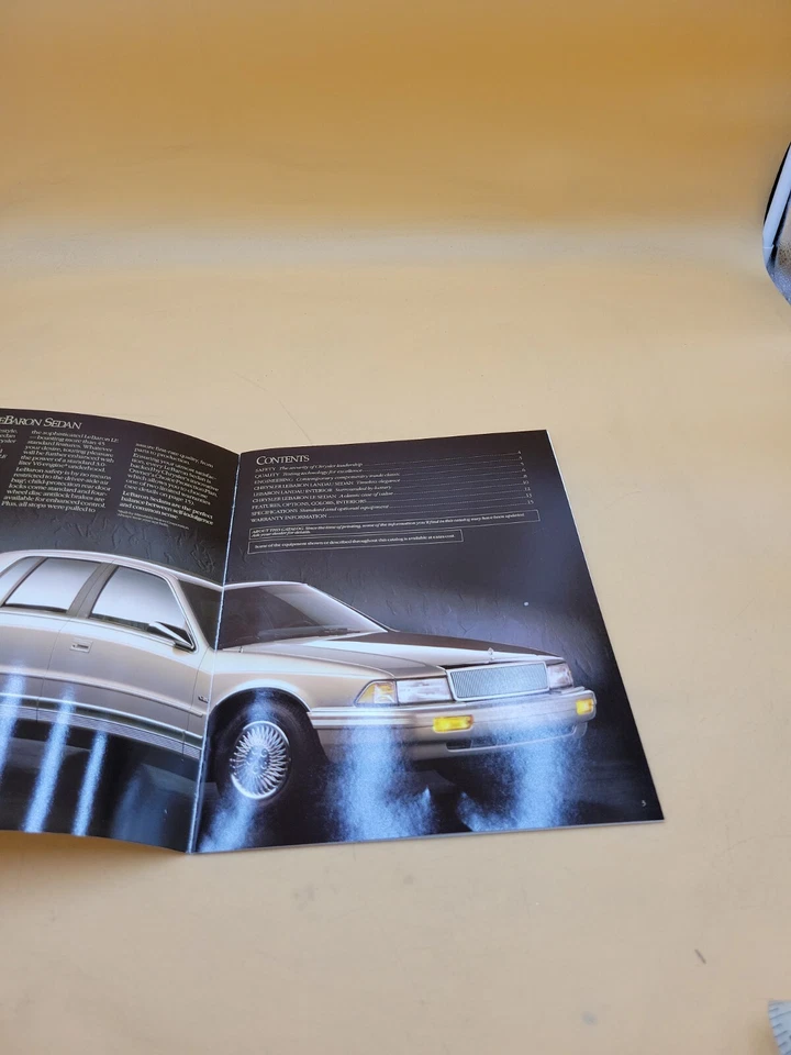 Chrysler Lebaron 1994 sedán distribuidor sala de exposición ventas folleto catálogo folleto  Foto 3 de 4