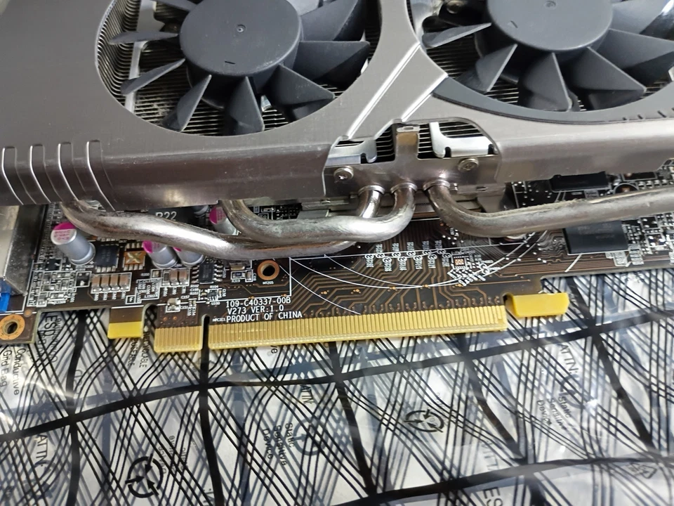 MSI R7850 Twin Frozr III 2GB GDDR5/OC PCIe Graphics Card - Pre-Owned - Image 3 of 4