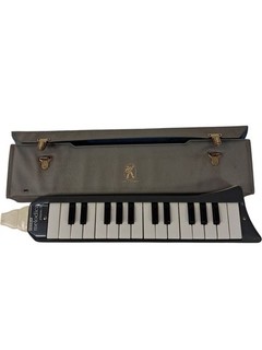 Hohner Melodica Piano 26 Key Wind Instrument With Original Carry Case Untested