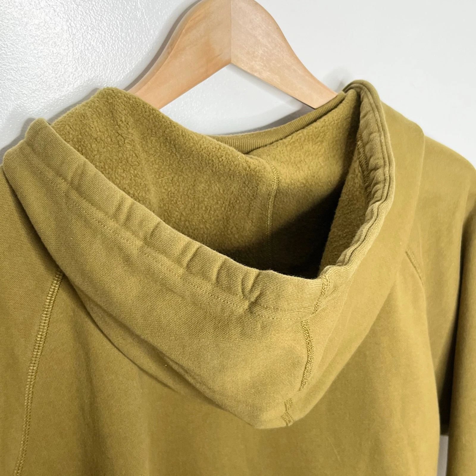 girlfriend-collective pullover hooded sweatshirt pocket flaw hoodie