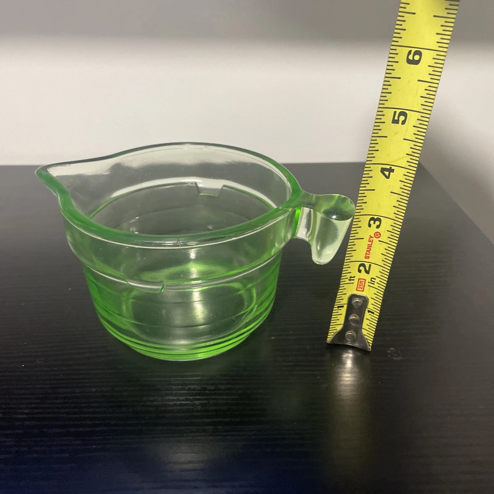 Vintage U.S. Glass Company Vaseline glass Handy Andy juicer/measuring cup.