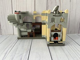 Lego # 4709 Harry Potter Hogwarts Castle w/ Instructions & Original Box