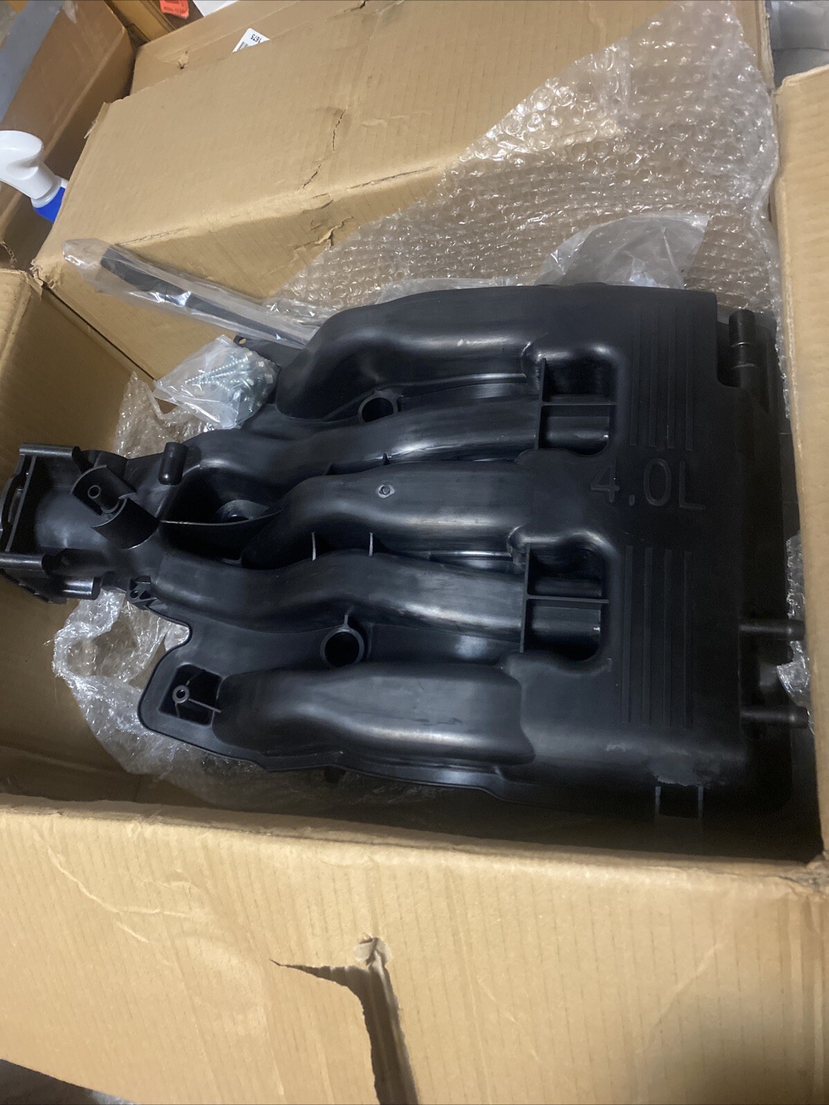 Ford Explorer Mountaineer 4.0L V6 Upper Intake Manifold 2004-2010 OEM 6L2Z9424A