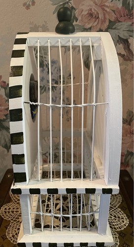 Vintage Birdcage Shaped Table Clock; Wood W/Painted Country Design; Battery Oper - Picture 6 of 10
