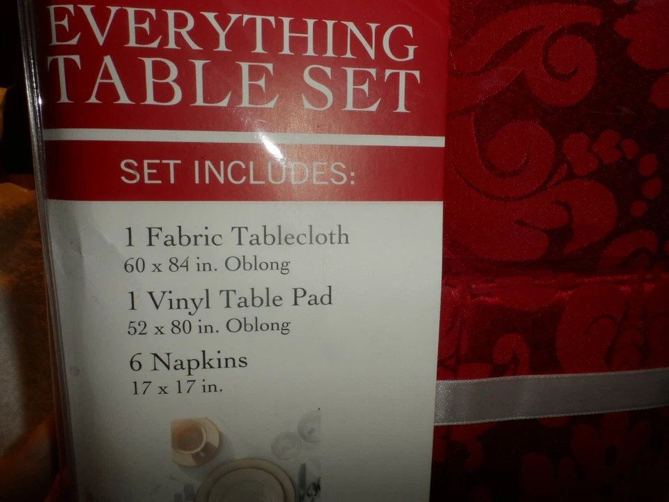 Everything Table set -red tablecloth, vinyl table pad, 6 napkins 60x84 oblong - Image 2 of 4