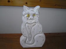 Vintage Folk Art White Painted Wood Kitty Cat Puzzle Shelf Sitter 8 x 4.75 x 1