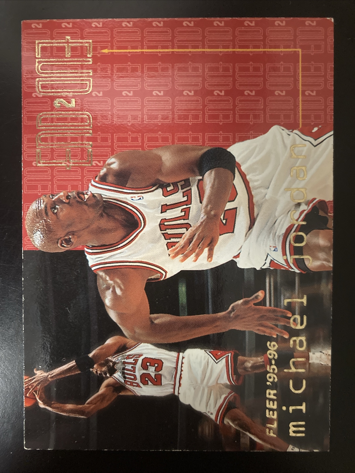 Michael Jordan 1995-1996 1995 FLEER END 2 END Card #9 fo 20 (664)