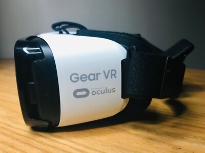 Samsung Oculus Gear VR  for Note 5/S6 edge+/S6/S6 edge/S7/S7 edge White/Black