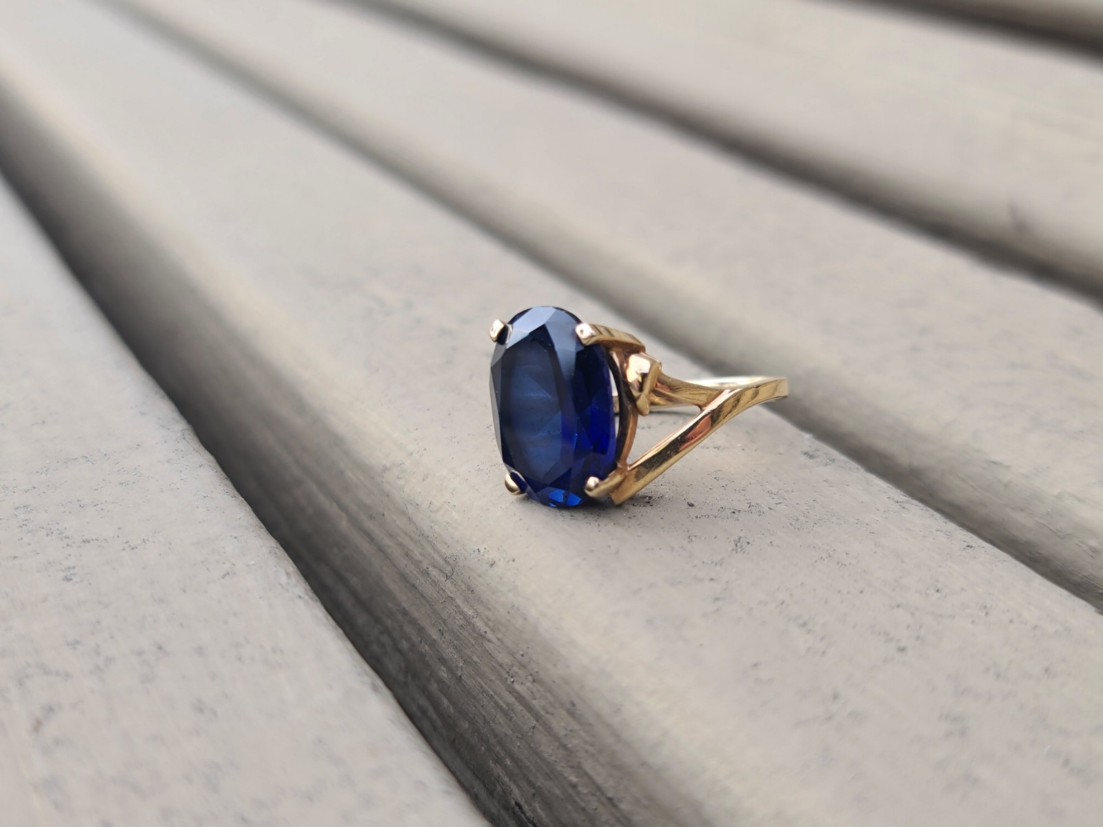 10k Solid Yellow Gold Genuine Blue Sapphire Gem R… - image 4