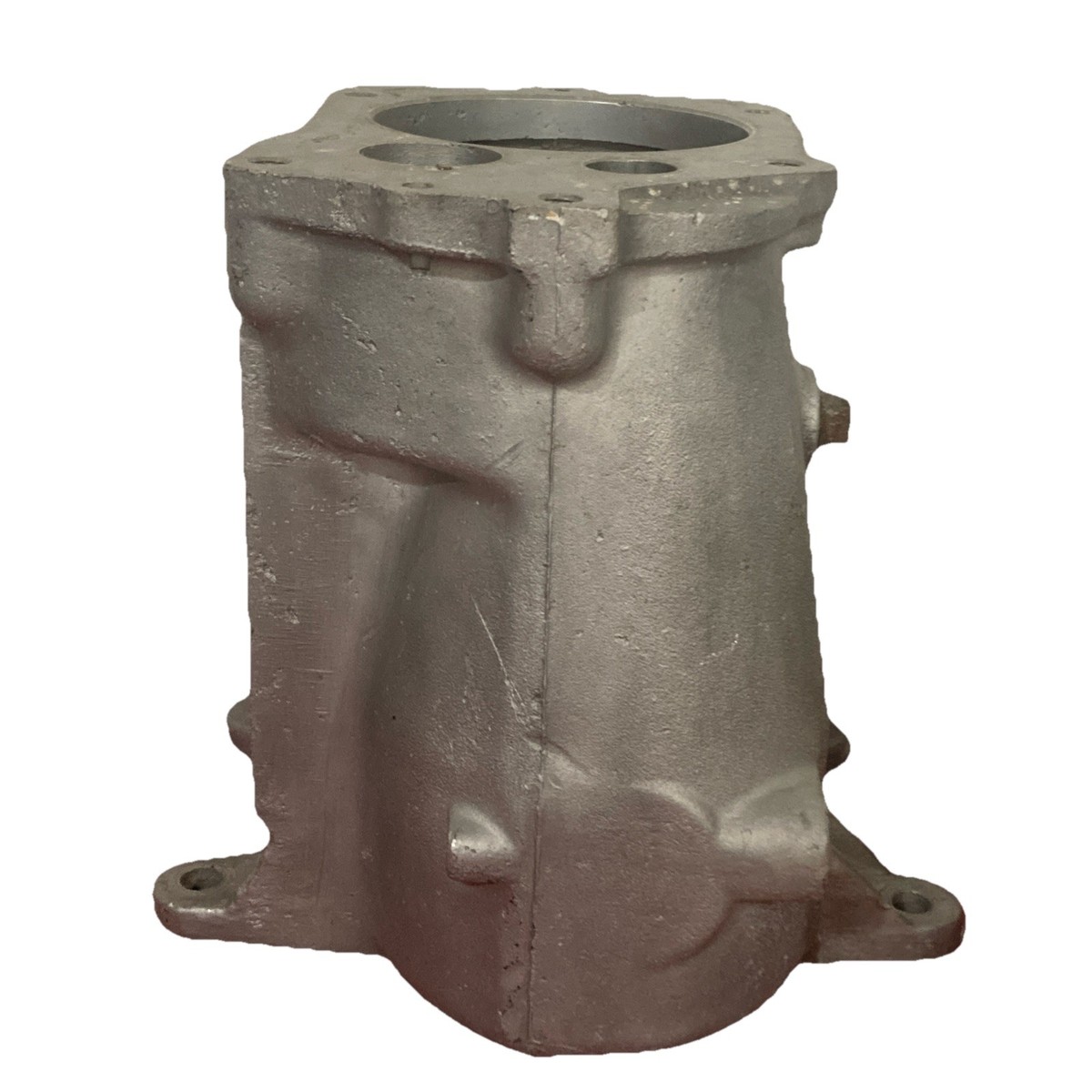 Muncie 4 Speed Transmission Main Case 3885010 M20 M21 for