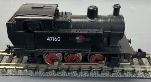 *ERSATZTEILE* TRIX PECO SPUR N - BR SCHWARZ 0-6-0 TANKLOK 47160 & FORD WAGEN | Condition: Used