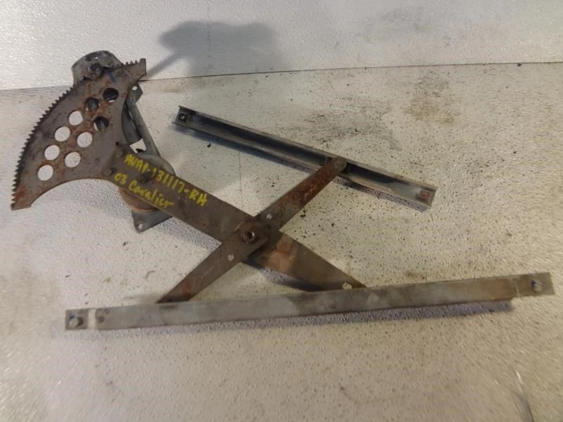 Passenger Right Manual Window Regulator for 95-05 Chevrolet Cavalier - Image 4 of 4