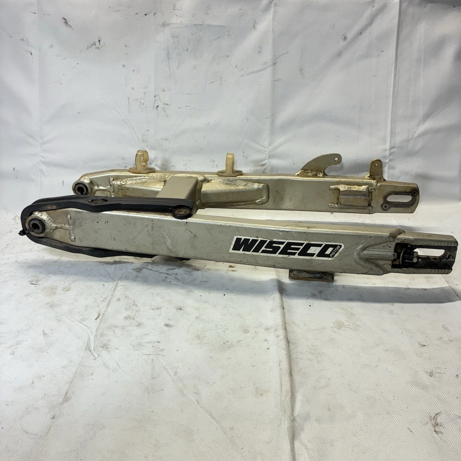 2002 KAWASAKI KX100 One Swingarm 98-02 Swing Arm Suspension 33001-1543-TX