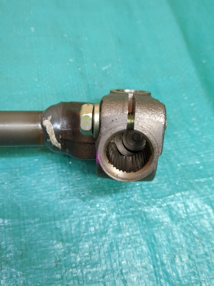 2008 - 2015 Scion XB 转向柱中下轴原始设备制造商 — 第 3/4 张图片