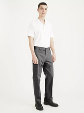 Dockers Men Signature Iron Free Stain Defender Khaki Pants Steelhead Size 32X32