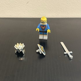 Lego Castle Knights Kingdom I  King Leo Minifigure 6026 6098 6091 6095