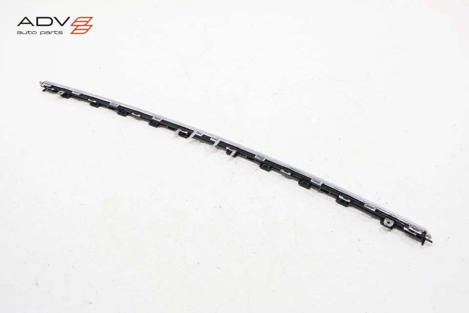 2019 - 2021 AUDI A8 L S8 para-choque dianteiro moldura inferior central fabricante de equipamento original - Imagem 2 de 4