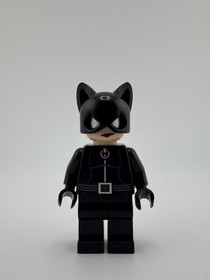 LEGO Batman Catwoman Minifigure bat003 + Motorcycle 7779 Dragster Pursuit 2006