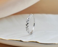 Simulated 0.14CT Round Cut White Sapphire Leaf Design Pretty Women's Party Ring