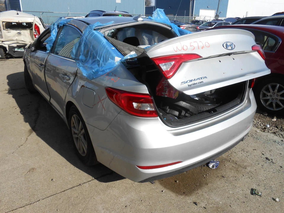 二手前左门窗调节器 前部 适合:2015 现代索纳塔 电动 V — 第 3/4 张图片