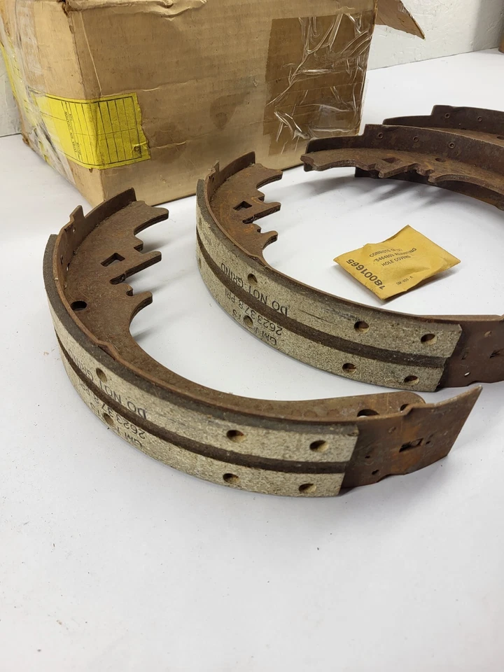 Juego de zapatas de freno trasero Chevrolet Impala Caprice 1971 1975 1154392 Foto 2 de 4