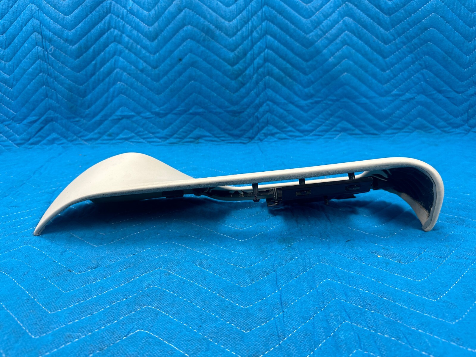 Bentley Flying Spur Rear Seat Switch Trim Panel Driver Side Ivory 2006-2012 OEM