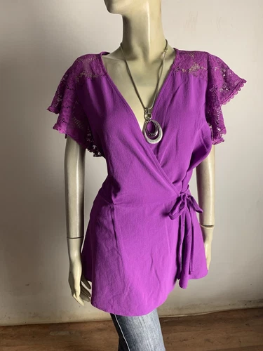 CITY CHIC Top Sz 16  NEW & Tags - BUY Any 5 Items = Free Post