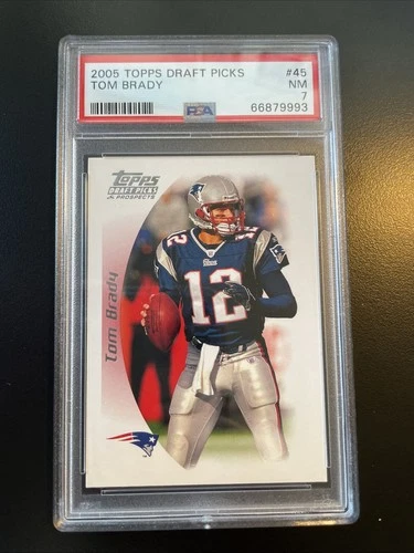 2005 Topps Draft Picks & Prospects Tom Brady #45 Patriots PSA 7 NM HOF