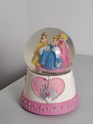 VTG. Disney Princesses Wind Up Musical Pink White Snow Globe- Kcare