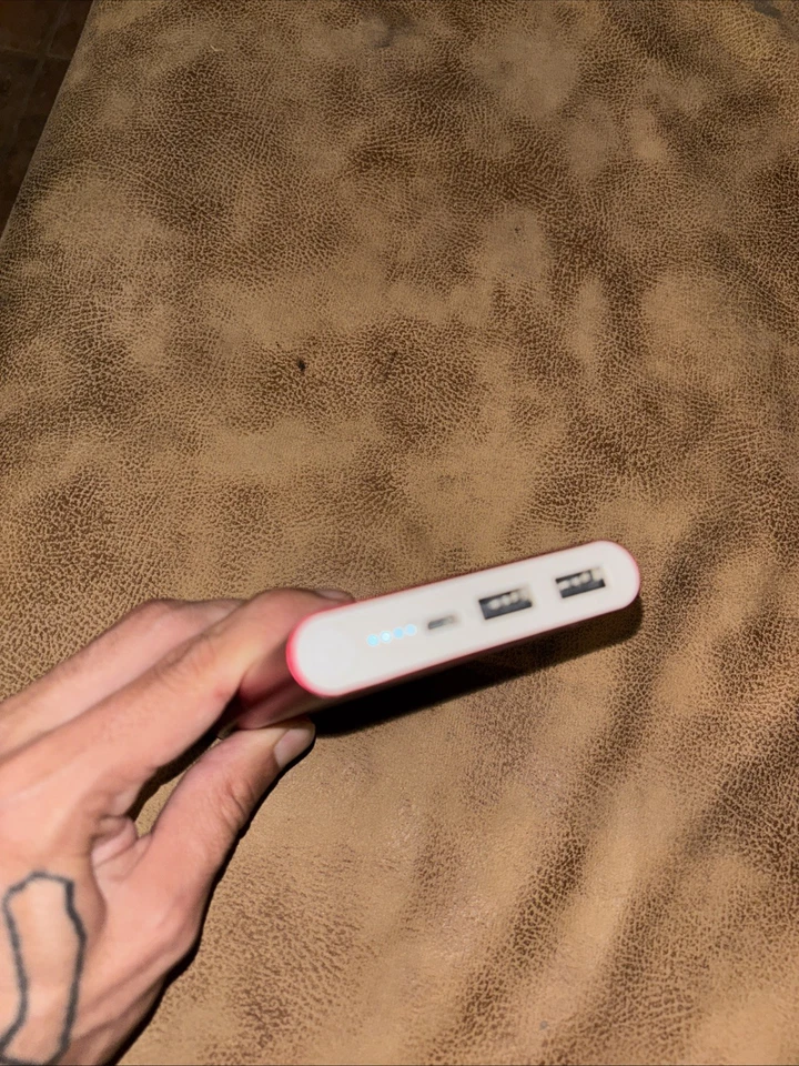 Banco de alimentación USB doble Poweradd Pilot XL 20000mah - negro Foto 4 de 4