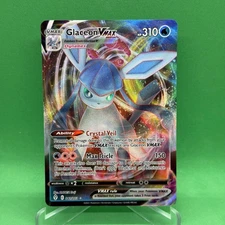 Pokémon TCG Evolving Skies Ultra Rare Glaceon VMAX Card 41/203