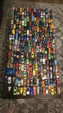 Loose Large Lot of 250 Hot Wheels-Match Box-Maisto Diecast Cars Models