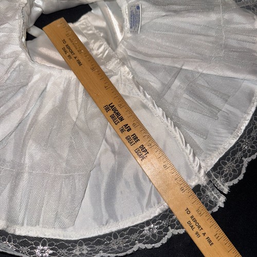 Vestido de novia Build a Bear Workshop BABW blanco satinado y encaje - Imagen 6 de 7