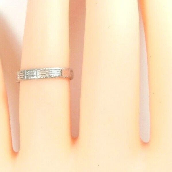 Antique Art Deco Wedding Band Ring Platinum Finger Size 4.5 UK-I 2.98MM - Image 2 of 4