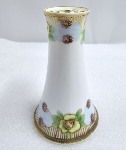 Nippon Porzellan 4 5/8" Hut Pin Halter Art Deco gelbe Rosen lila Veilchen Gold - Bild 2 von 6
