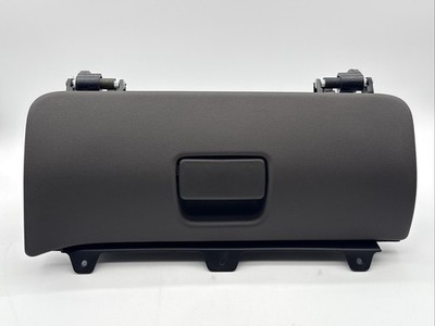 20-23 GMC SIERRA SLT 3500 HD UPPER GLOVE BOX DASH STORAGE LID 2500 1500 New