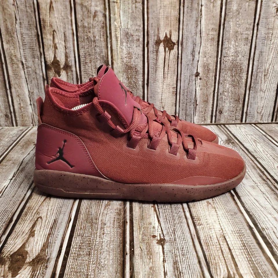 Hombre Jordan Reveal Noche Granate Talla 9.5 835064-600 Foto 3 de 4