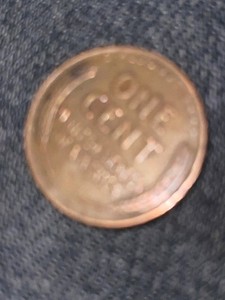 1945 Lincoln Wheat Penny No Mint Mark is a great addition for coin enthusiast