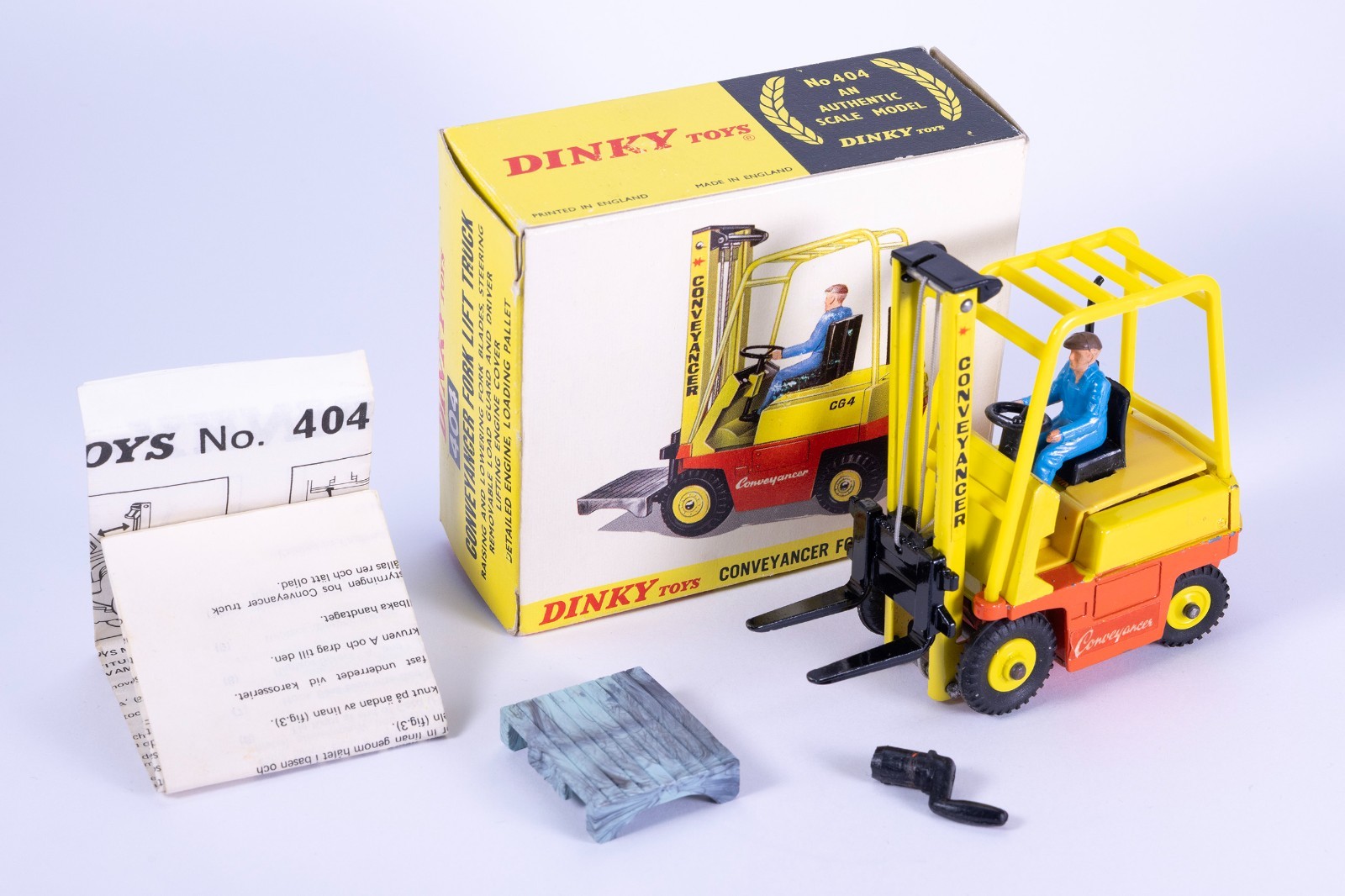 Dinky 404, Conveyancer Fork Lift Truck - Free Price Guide & Review