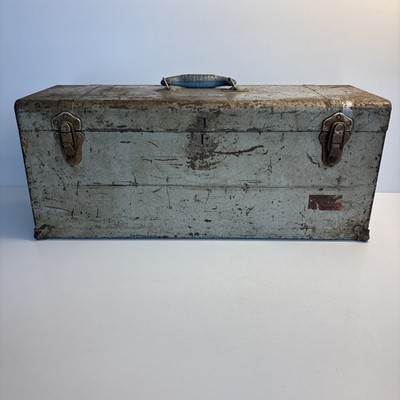 Vintage Union Superstore Metal Toolbox 22.5  Steel Tool Box USA
