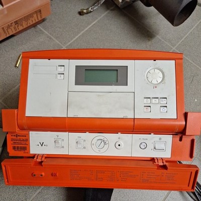 Viessmann Vitotronic 200, Typ KW2 mit Zubehör