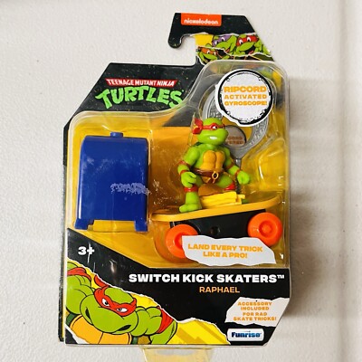 TMNT Raphael Epic Switch Kick Skaters Action Figure