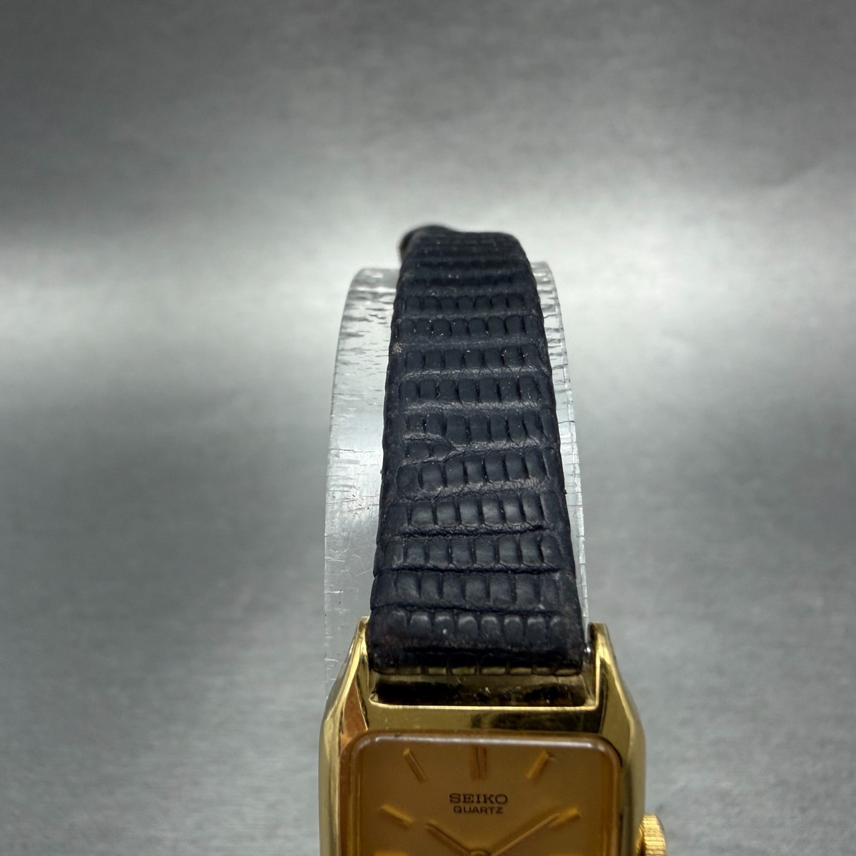 Seiko 4N00-5129 Ladies Tank Watch New Battery 17MM 6.5\