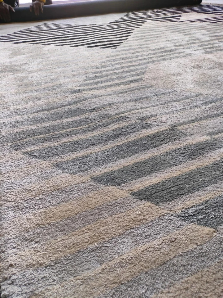 Modern Coastal Fish Celestial Blue Hand-Tufted 100% Wool Soft Area Rug Carpet - Image 3 of 4