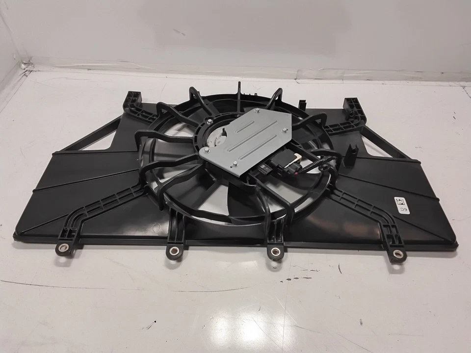 Conjunto de ventilador de refrigeración de radiador híbrido Honda Accord 2018-2022 OEM Foto 4 de 4