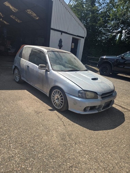 eBay - Toyota Starlet Glanza V Rolling Sh...