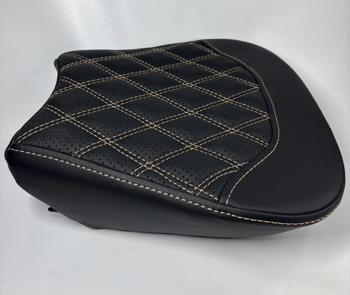 Aftermarket Black Diamond Stitch Solo Motorcycle Seat BB-HZ-01 Open Box photo 3